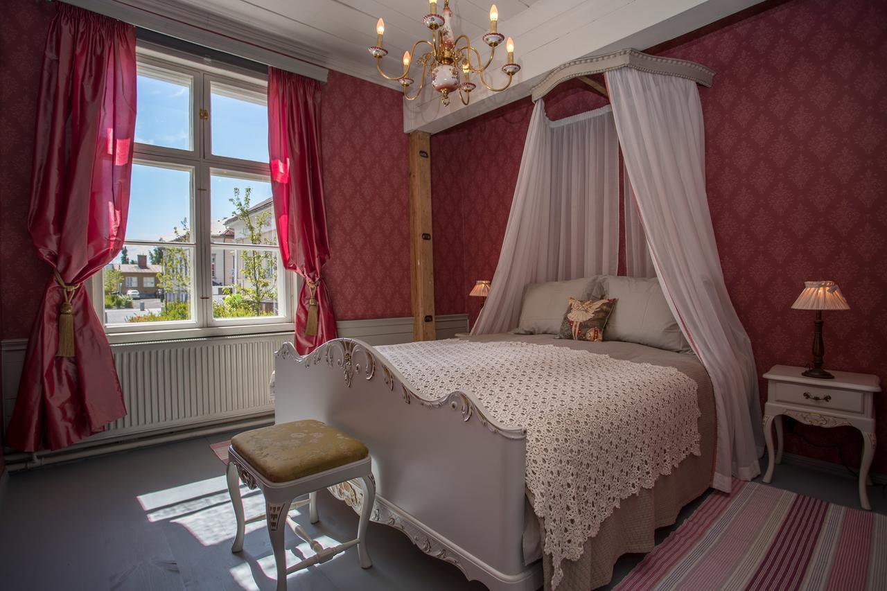 Boutique Hotel Langin Kauppahuone Raahe Kültér fotó