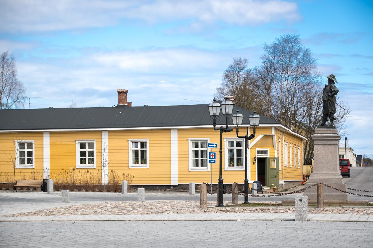 Boutique Hotel Langin Kauppahuone Raahe Kültér fotó